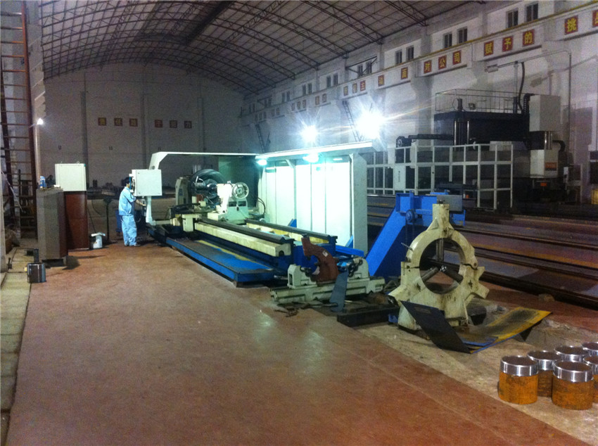 万象城体育上半年业务量喜人 加班加点完成生产任务